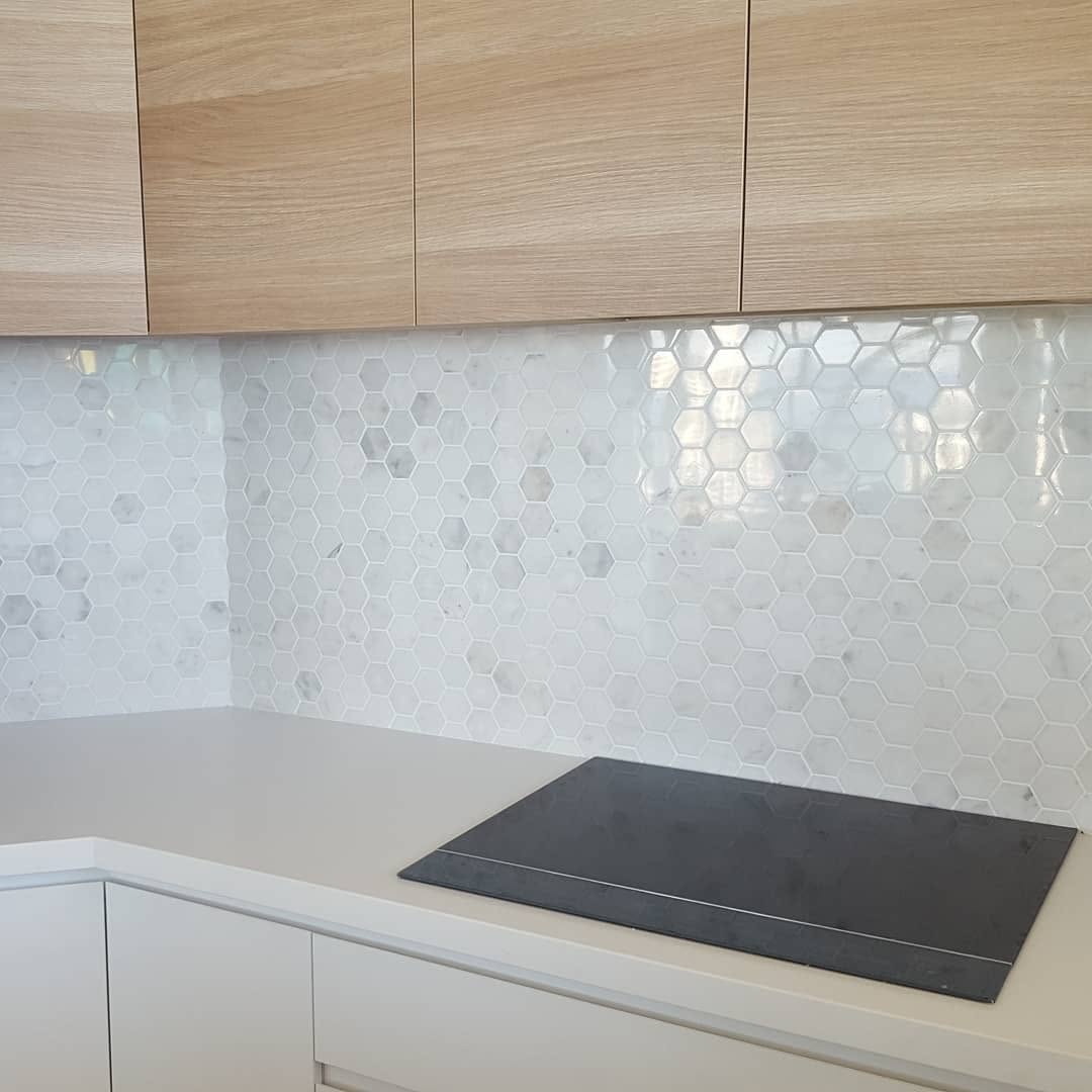 Kitchens & splashbacks tiling by Jobson Tiling