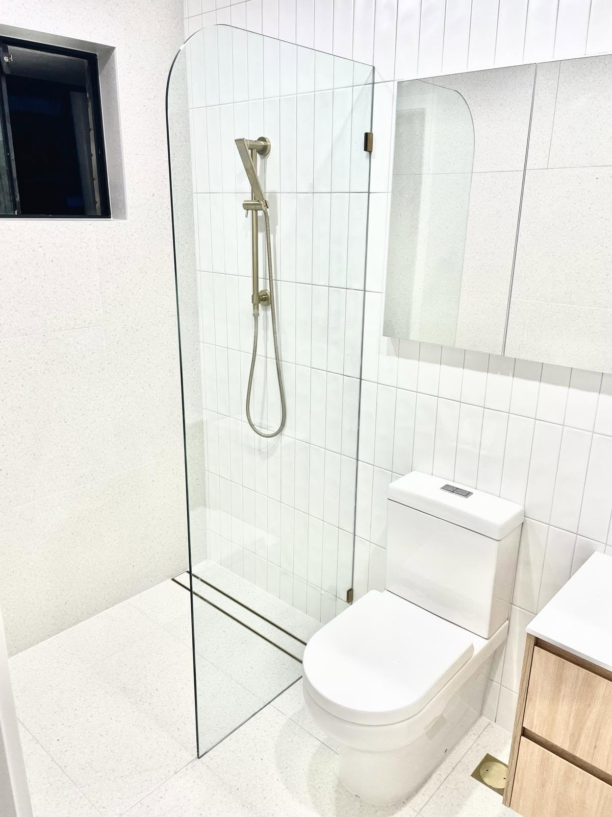Bathrooms tiling 2
