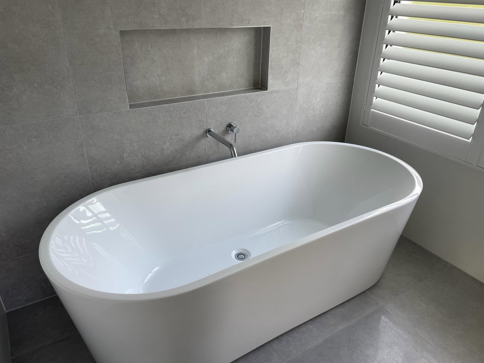 Bathrooms tiling 3